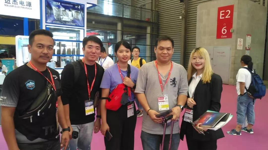 1767088298862712.jpg 展会回顾 零奔洋上海国际LED展会圆满结束10.jpg